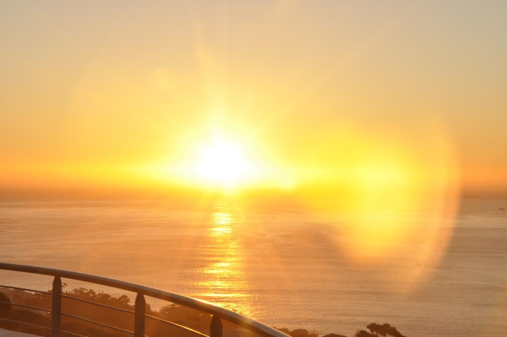 Bay Reflections Camps Bay Luxury Serviced Apartments ケープタウン 部屋 写真