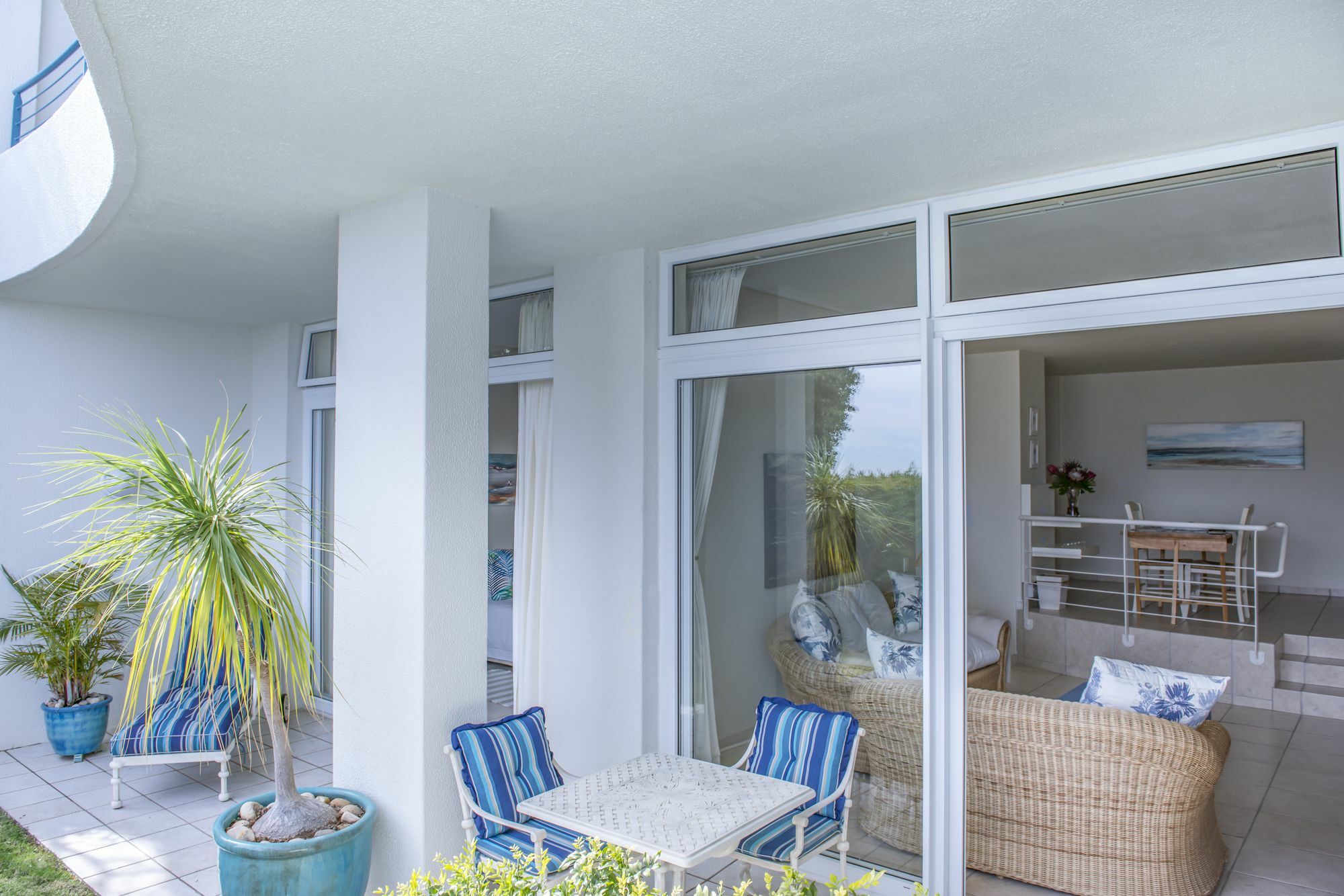Bay Reflections Camps Bay Luxury Serviced Apartments ケープタウン エクステリア 写真