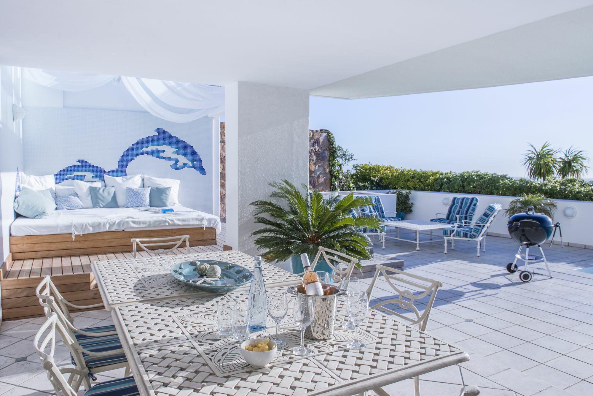 Bay Reflections Camps Bay Luxury Serviced Apartments ケープタウン エクステリア 写真